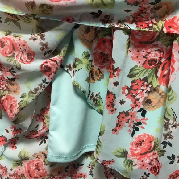 High-Low Skirt - Picture 2 of 3